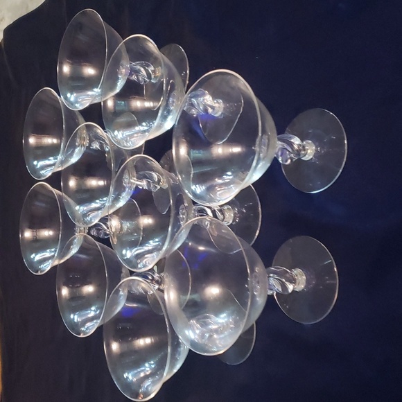 Vintage crystal twisted stem wine glasses matching set of 10 - Picture 1 of 3